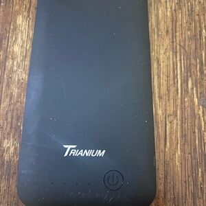 Trianium Black Power Bank iPhone 7 Battery Case from Amazon